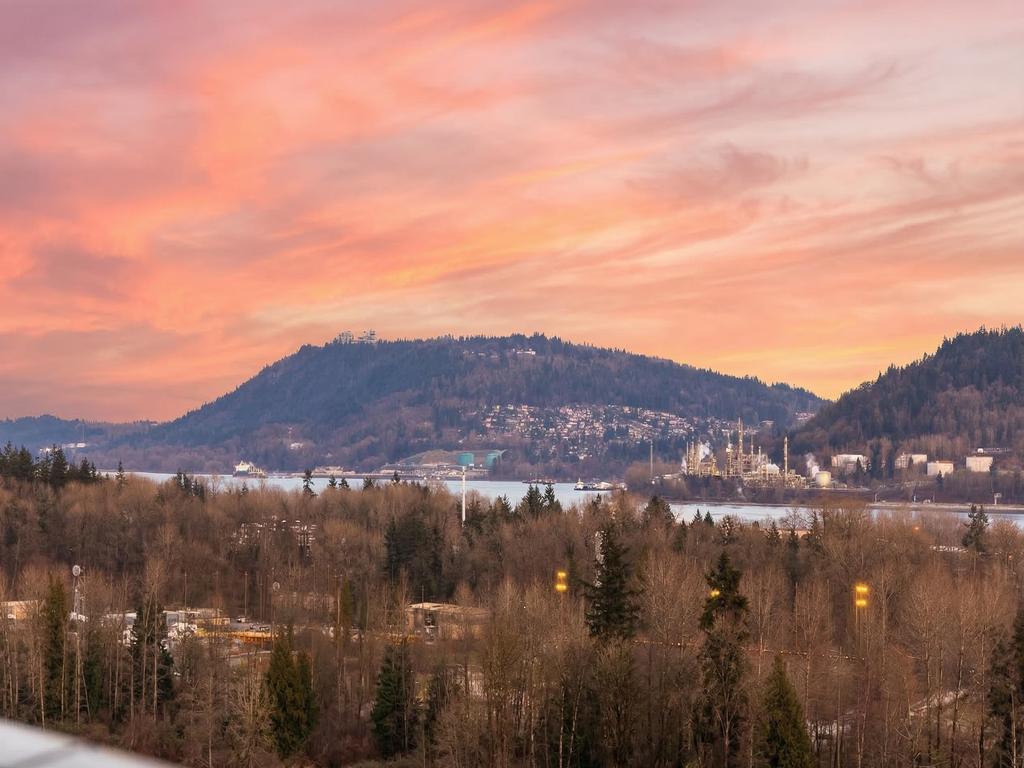 Listing Image for R3100838