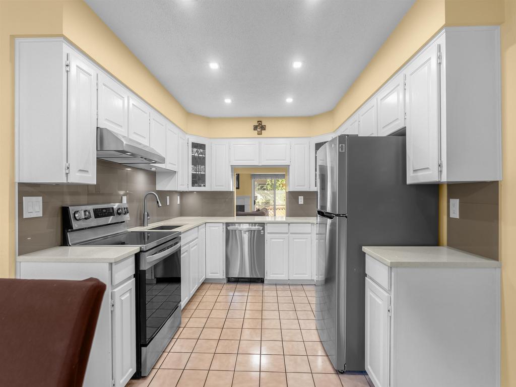 Listing Image for R3100840