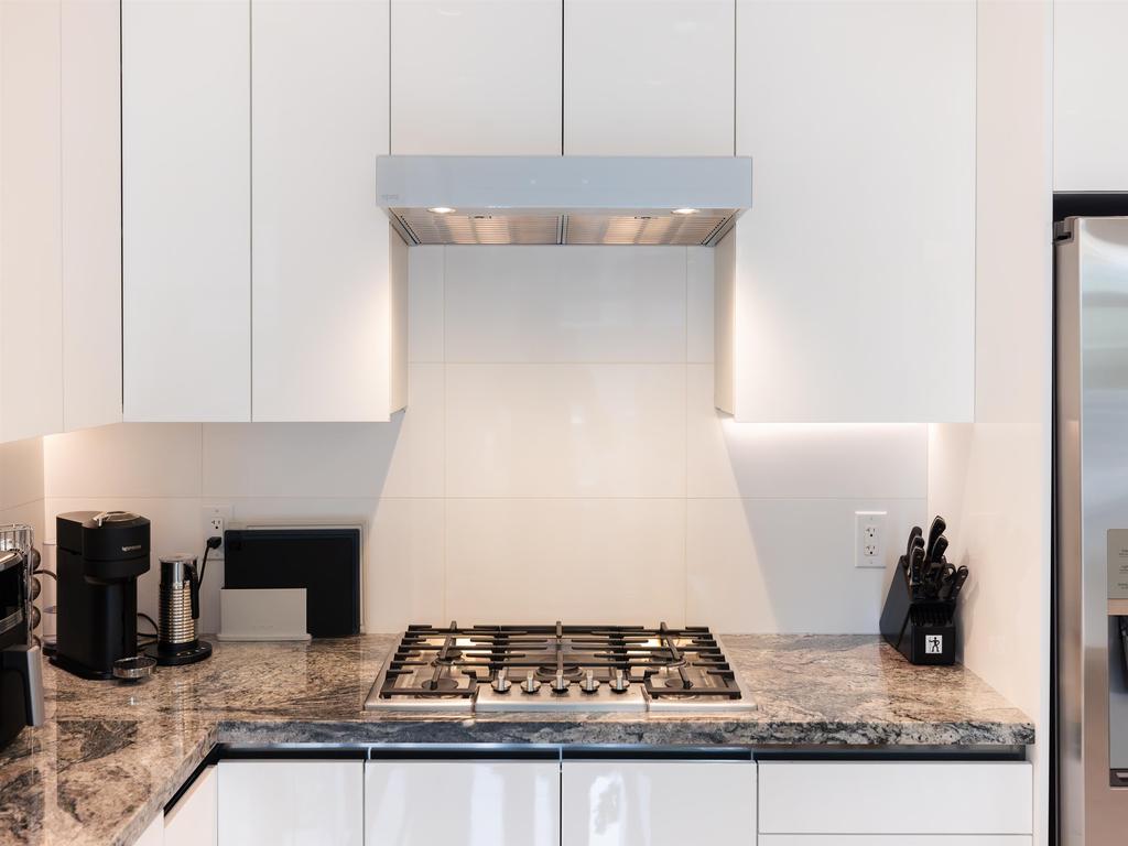 Listing Image for R3100845