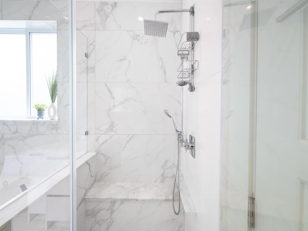 Listing Image for R3100845