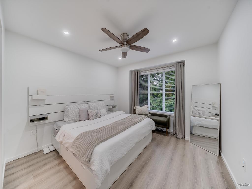 Listing Image for R3100850