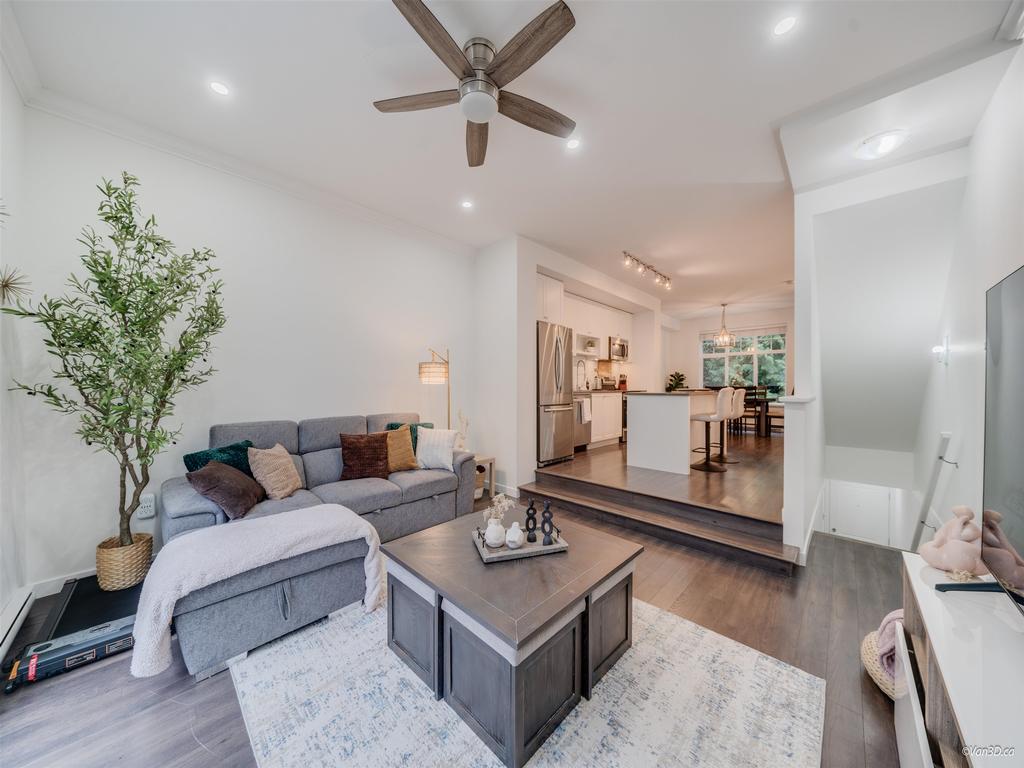 Listing Image for R3100850