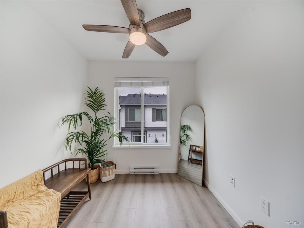 Listing Image for R3100850