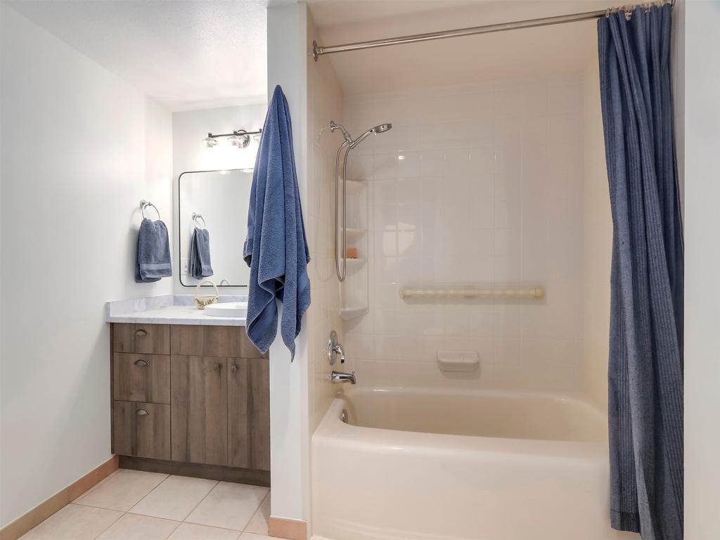 Listing Image for R3100867