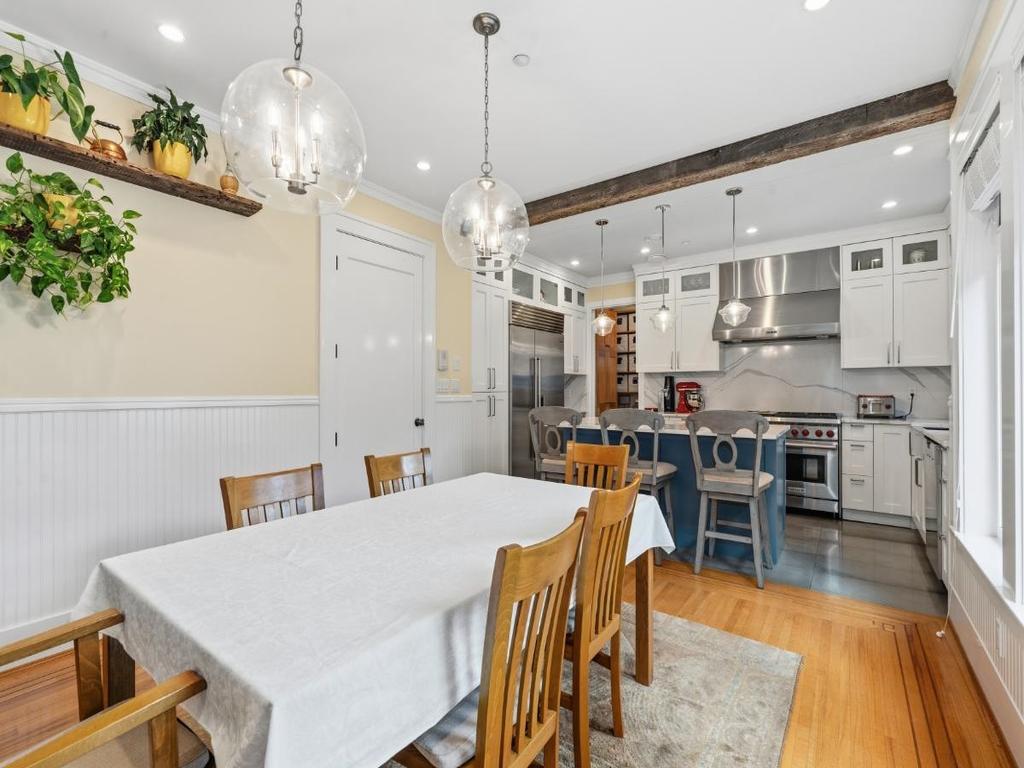 Listing Image for R3100868