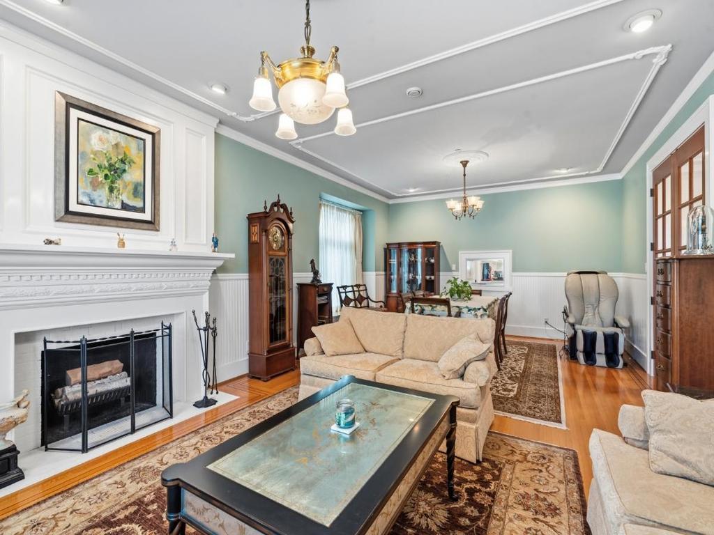 Listing Image for R3100868