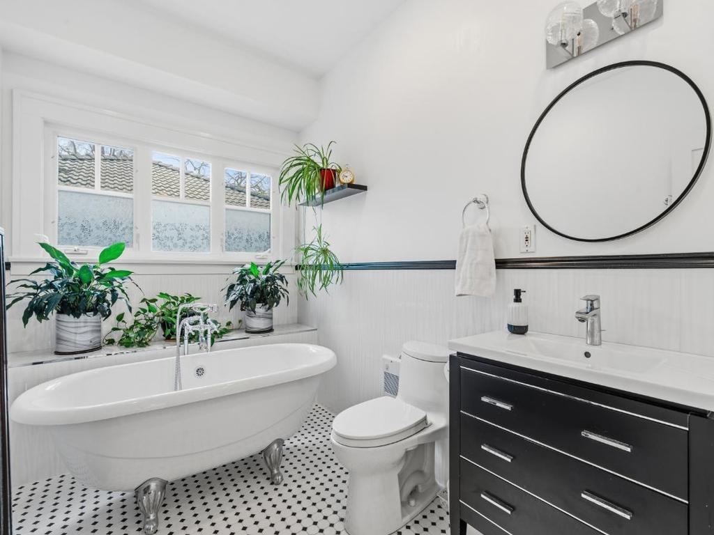 Listing Image for R3100868