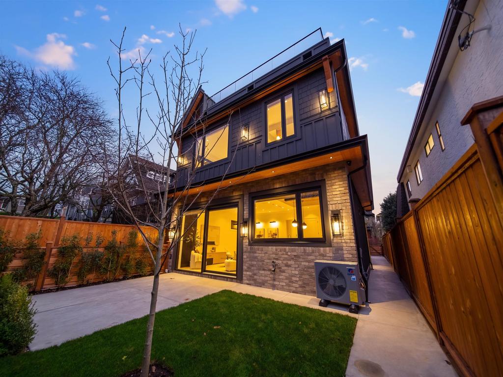 Listing Image for R3100870