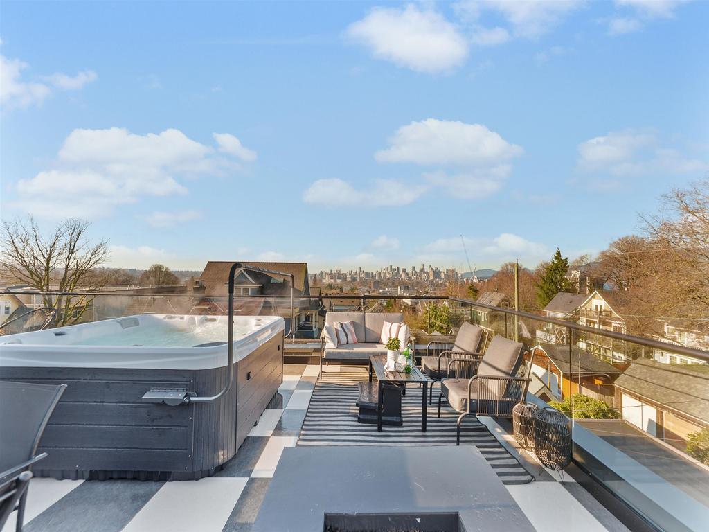 Listing Image for R3100870