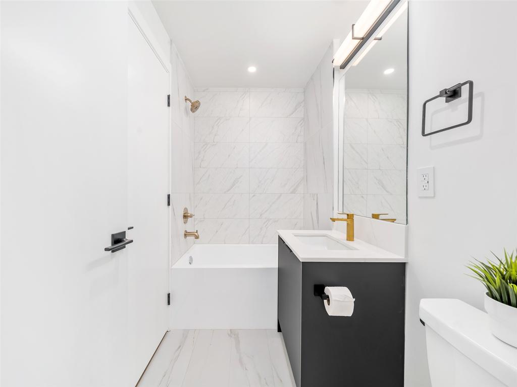 Listing Image for R3100878