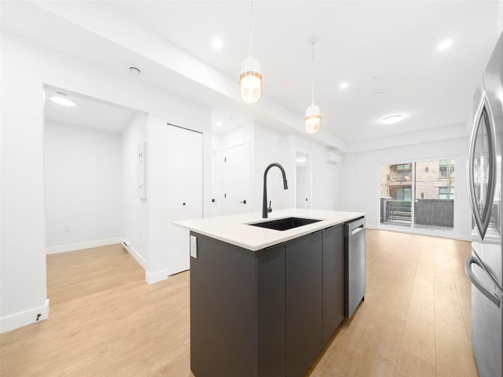 Listing Image for R3100878