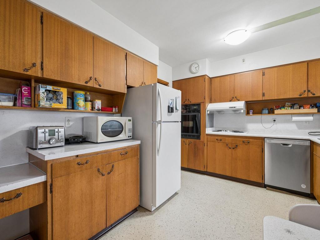 Listing Image for R3100893