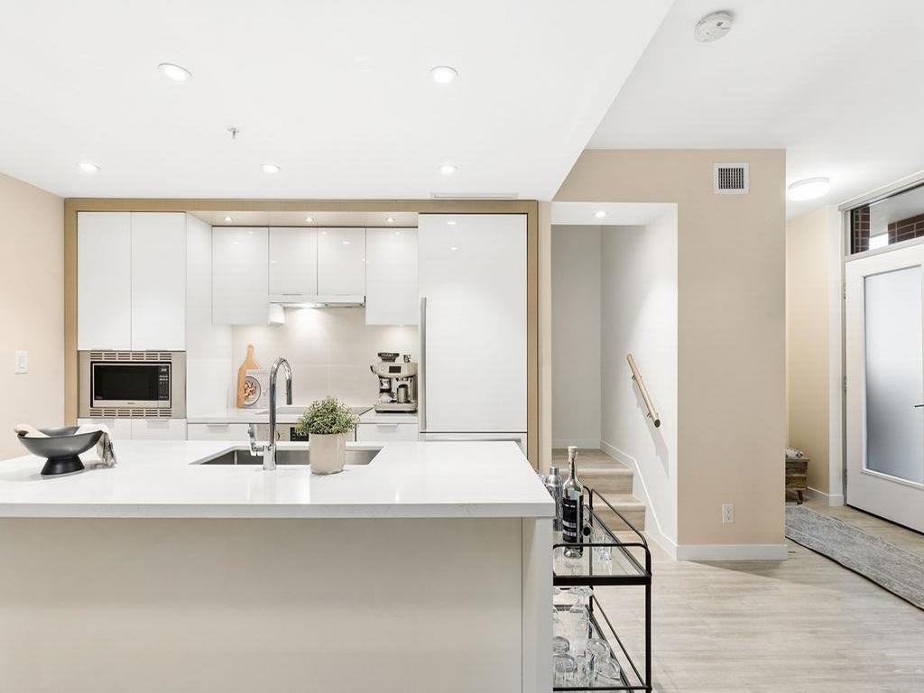 Listing Image for R3100900