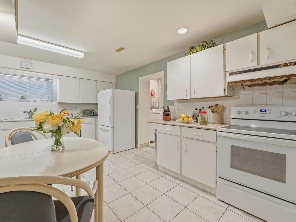 Listing Image for R3100924