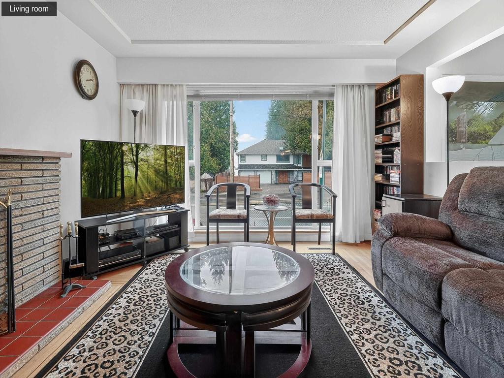 Listing Image for R3100936