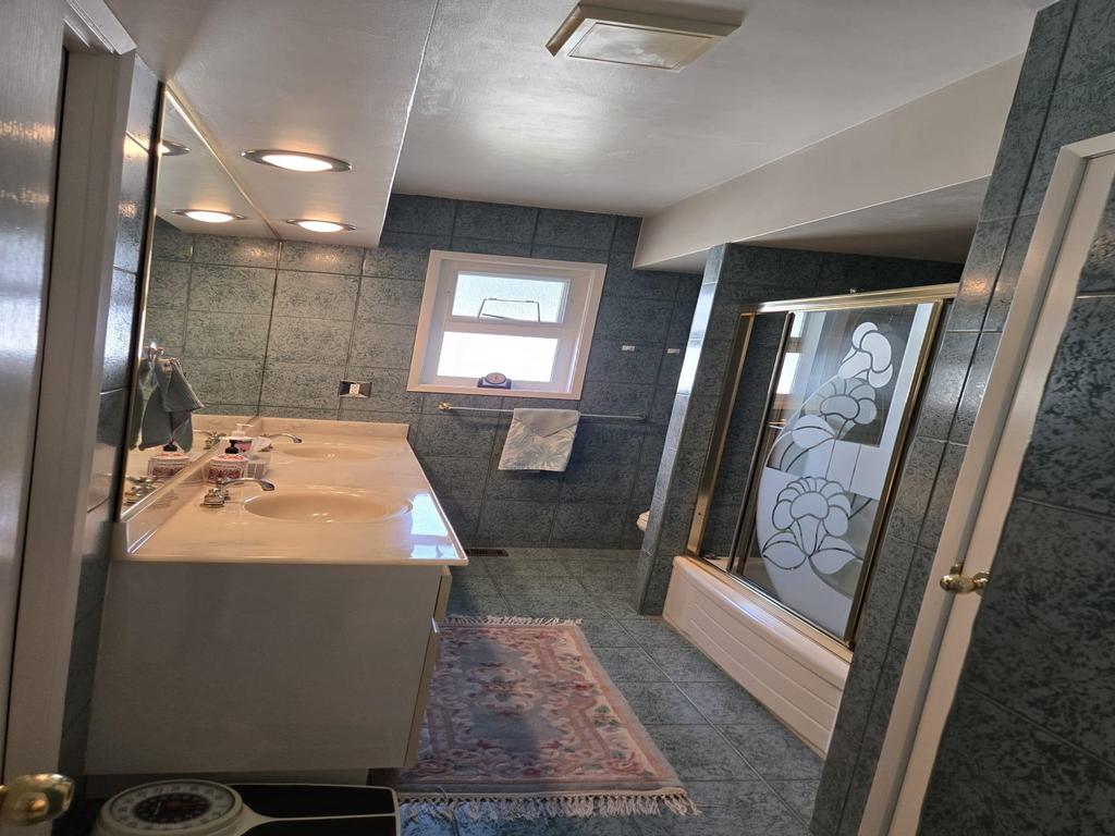 Listing Image for R3100959