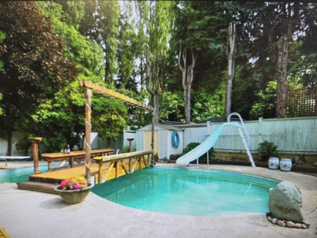 Listing Image for R3100959