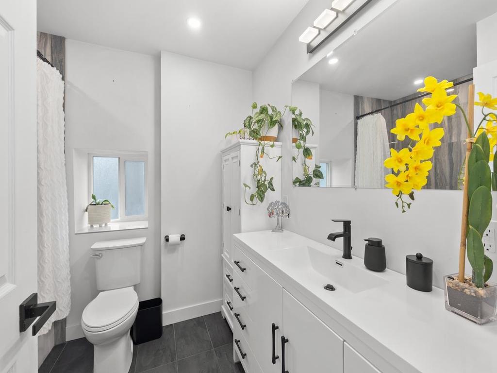 Listing Image for R3100975