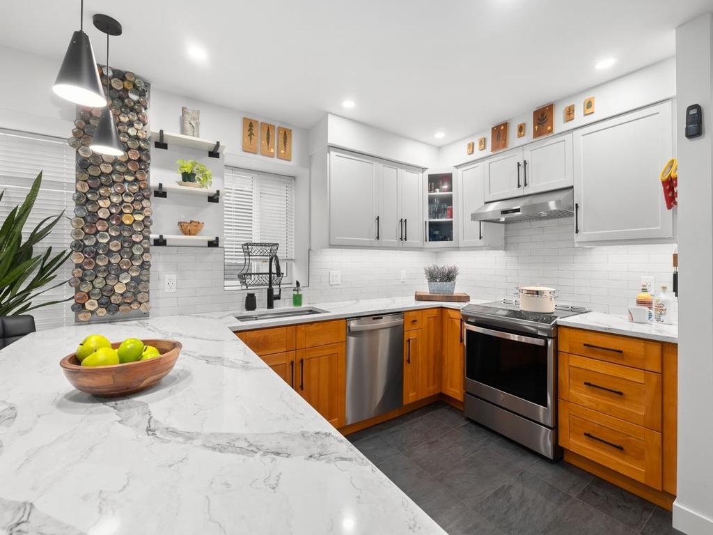 Listing Image for R3100975