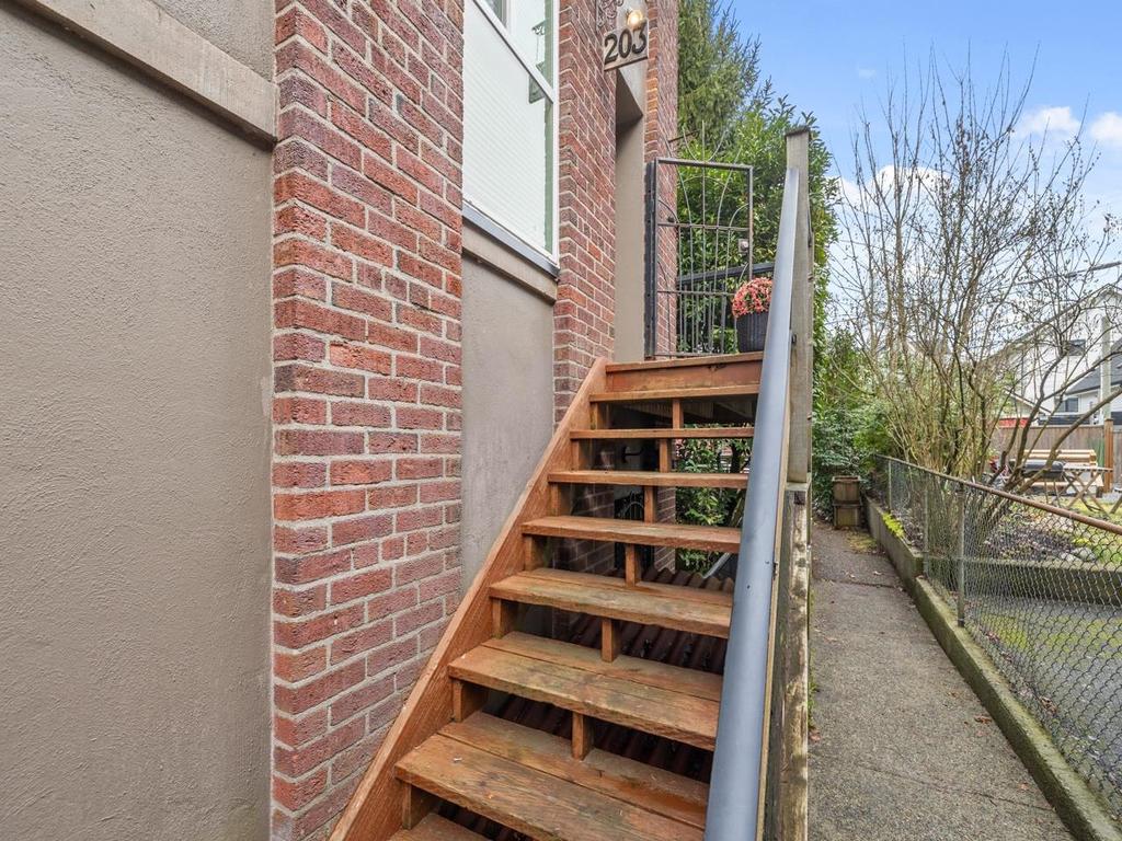 Listing Image for R3100975