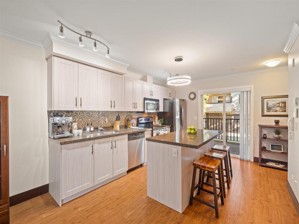 Listing Image for R3100978