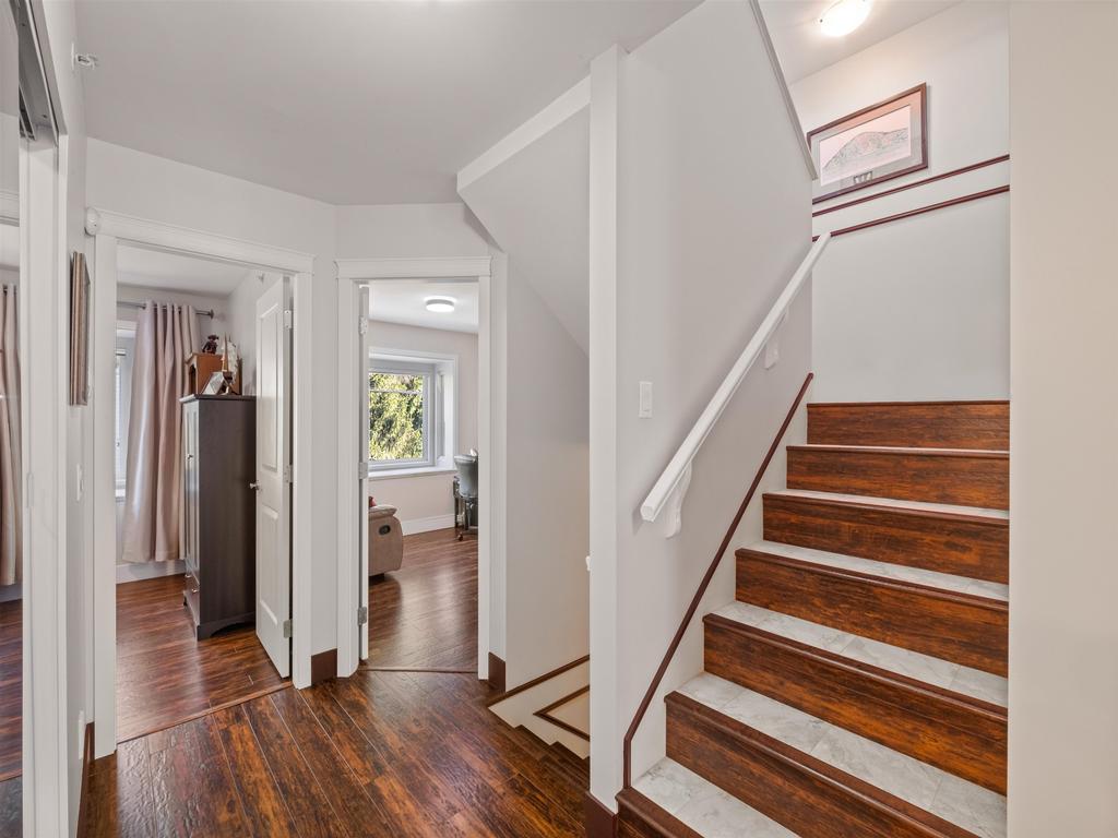 Listing Image for R3100978