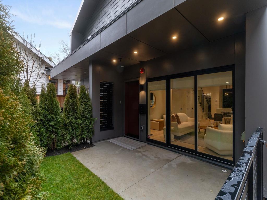 Listing Image for R3101007