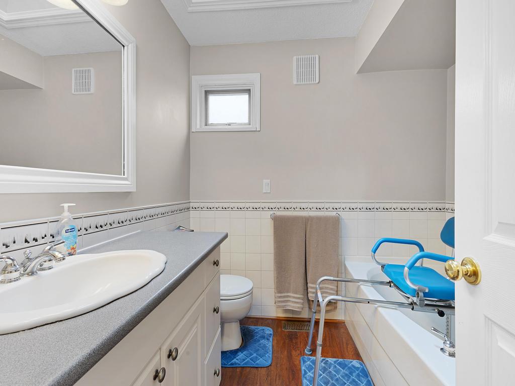 Listing Image for R3101009