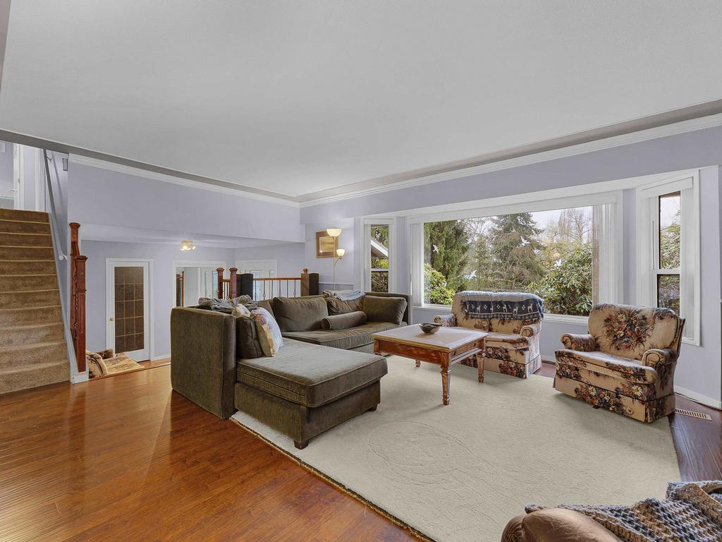 Listing Image for R3101009