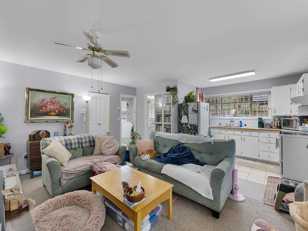 Listing Image for R3101009