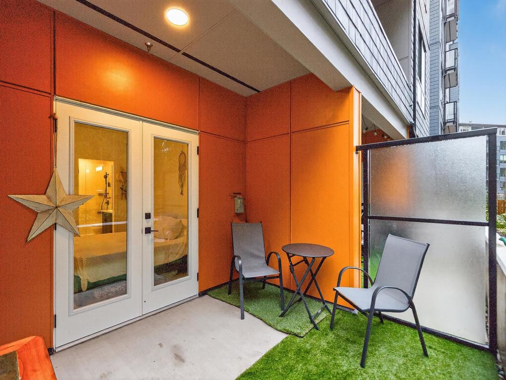 Listing Image for R3101012