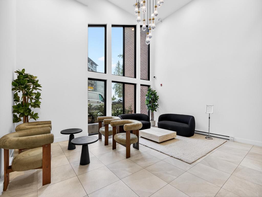 Listing Image for R3101012