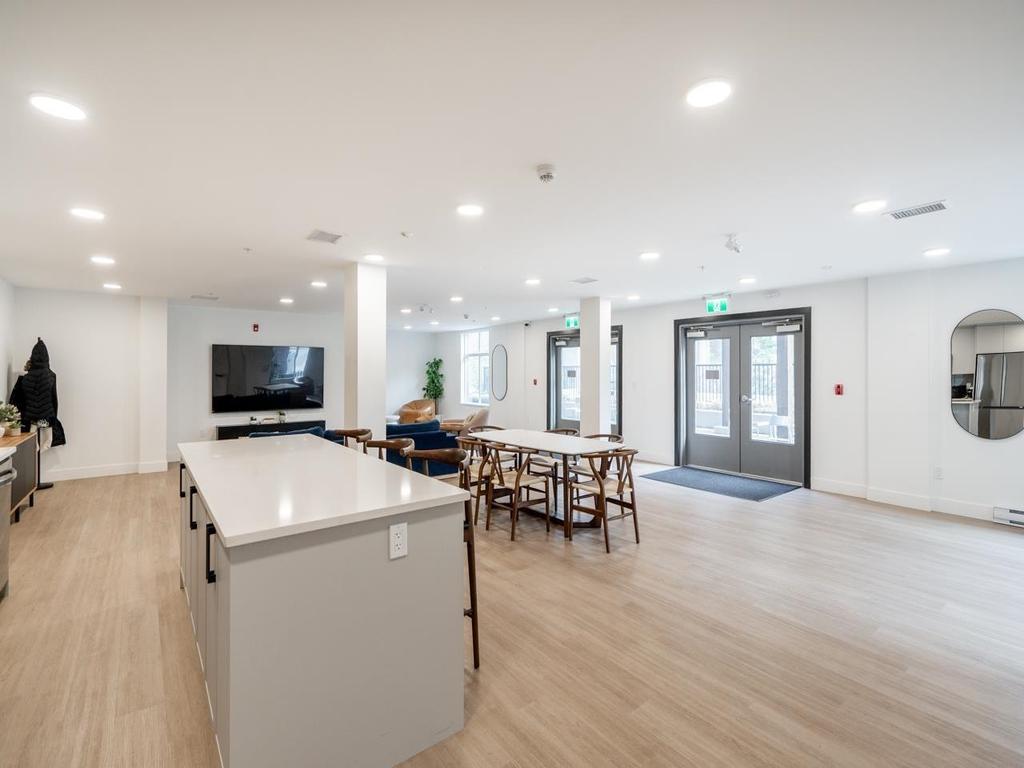 Listing Image for R3101012