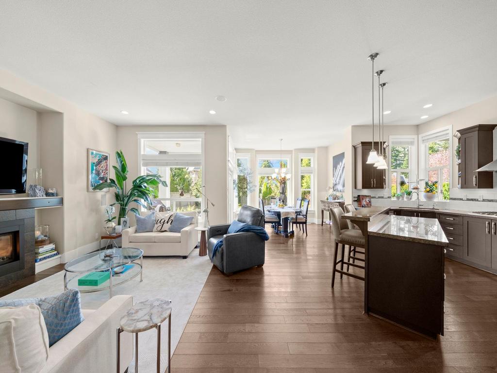 Listing Image for R3101013