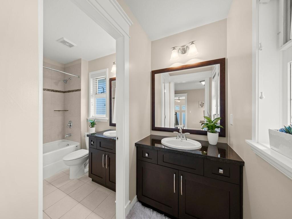 Listing Image for R3101013