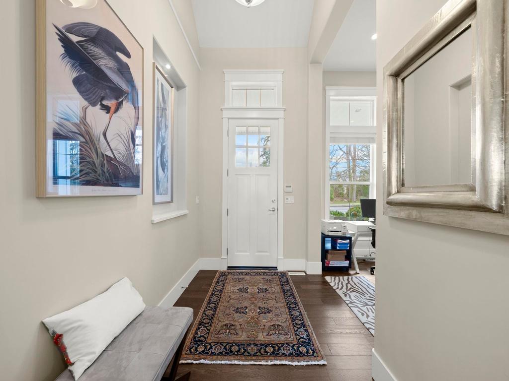 Listing Image for R3101013