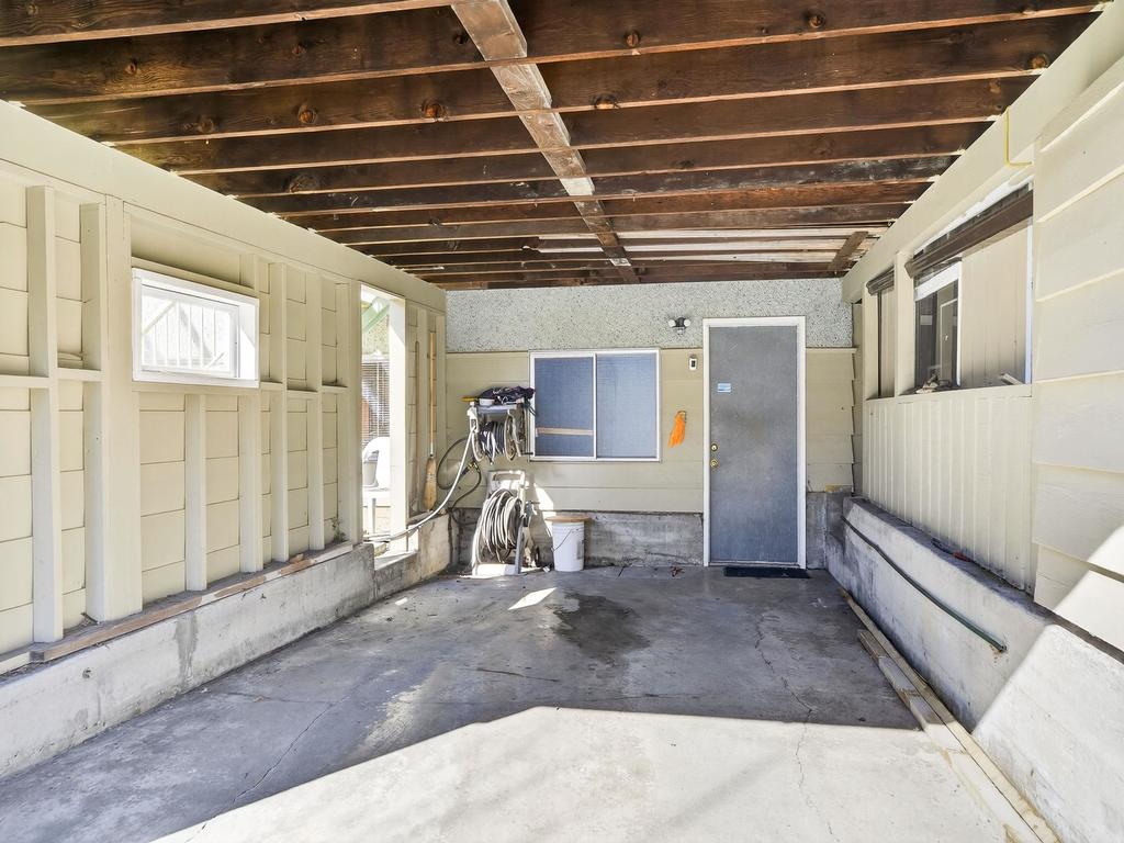 Listing Image for R3101014