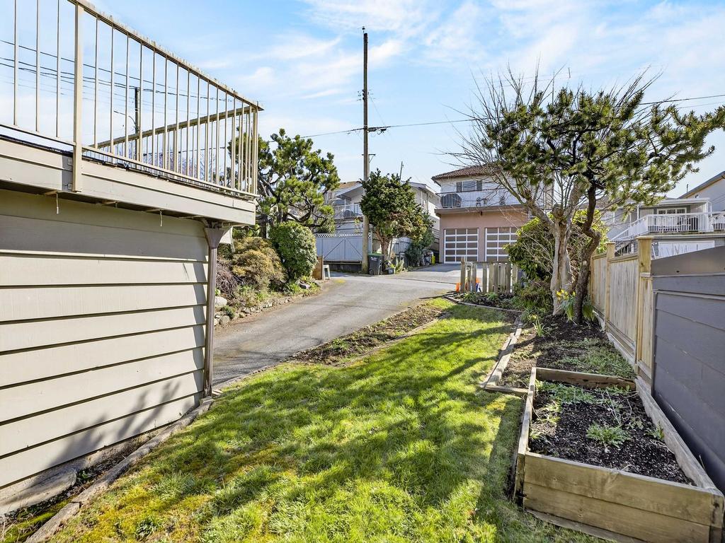 Listing Image for R3101014