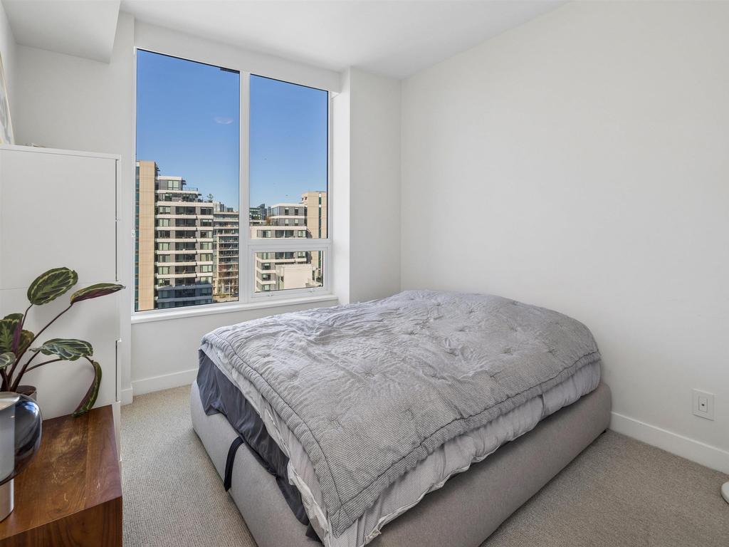 Listing Image for R3101020