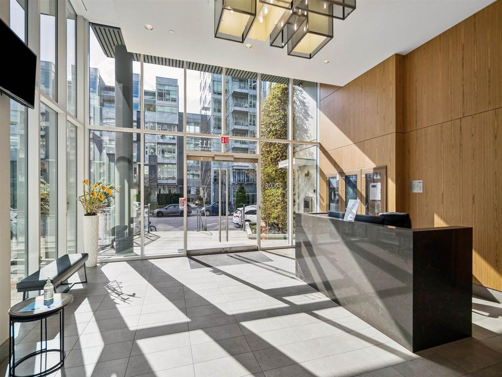 Listing Image for R3101020