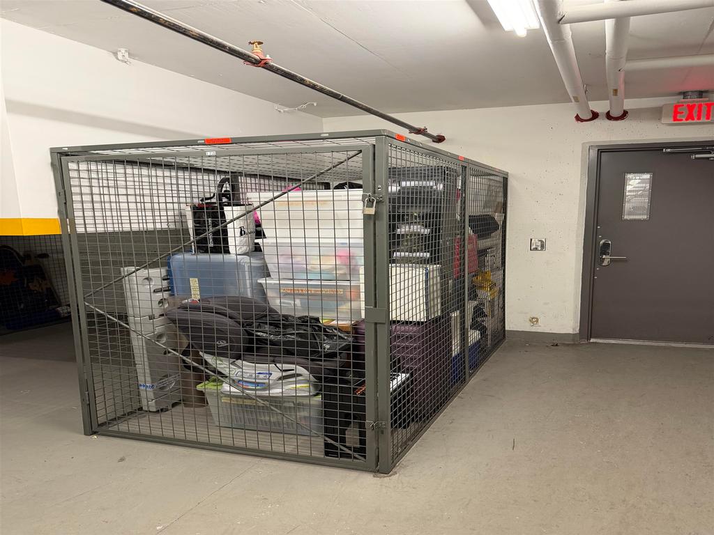 Listing Image for R3101020