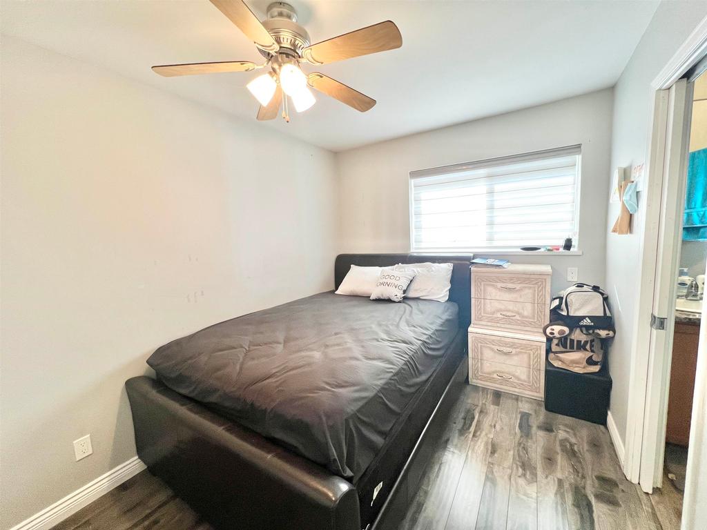 Listing Image for R3101022