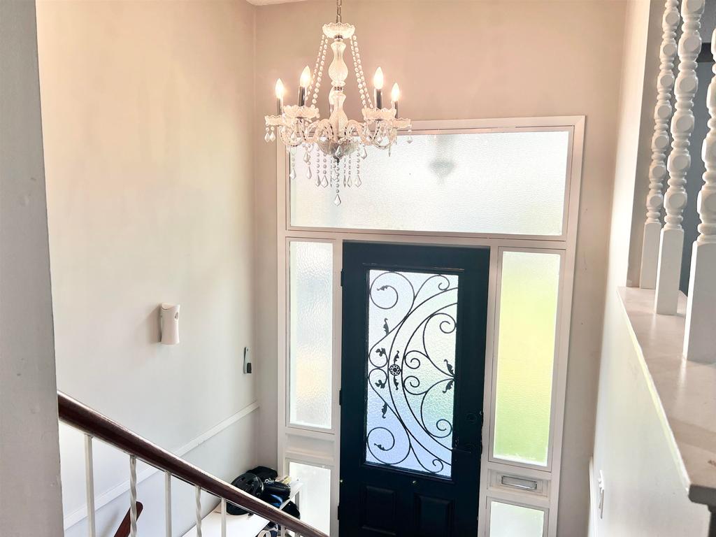 Listing Image for R3101022