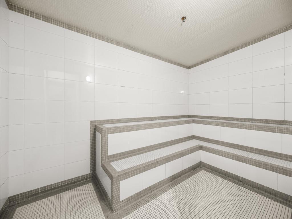 Listing Image for R3101024