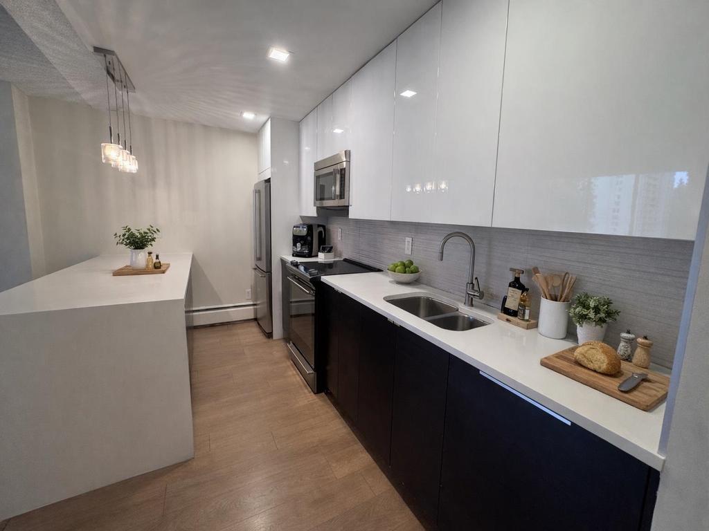 Listing Image for R3101026