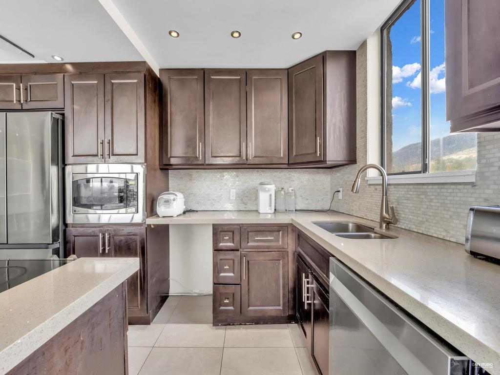 Listing Image for R3101029