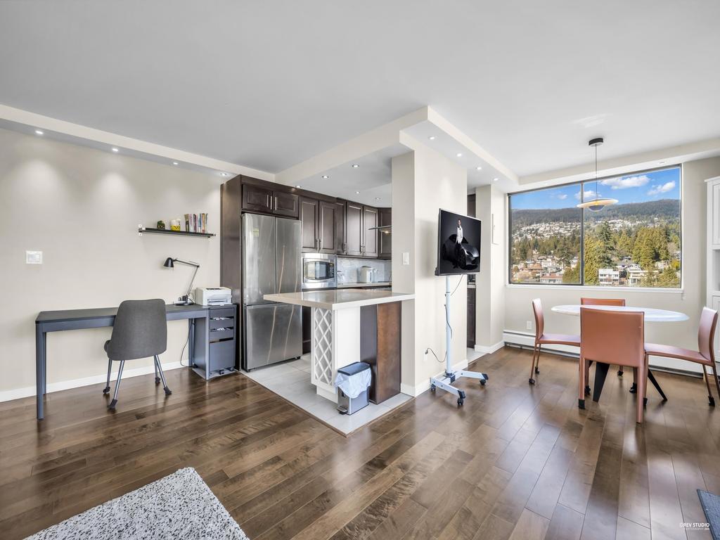 Listing Image for R3101029