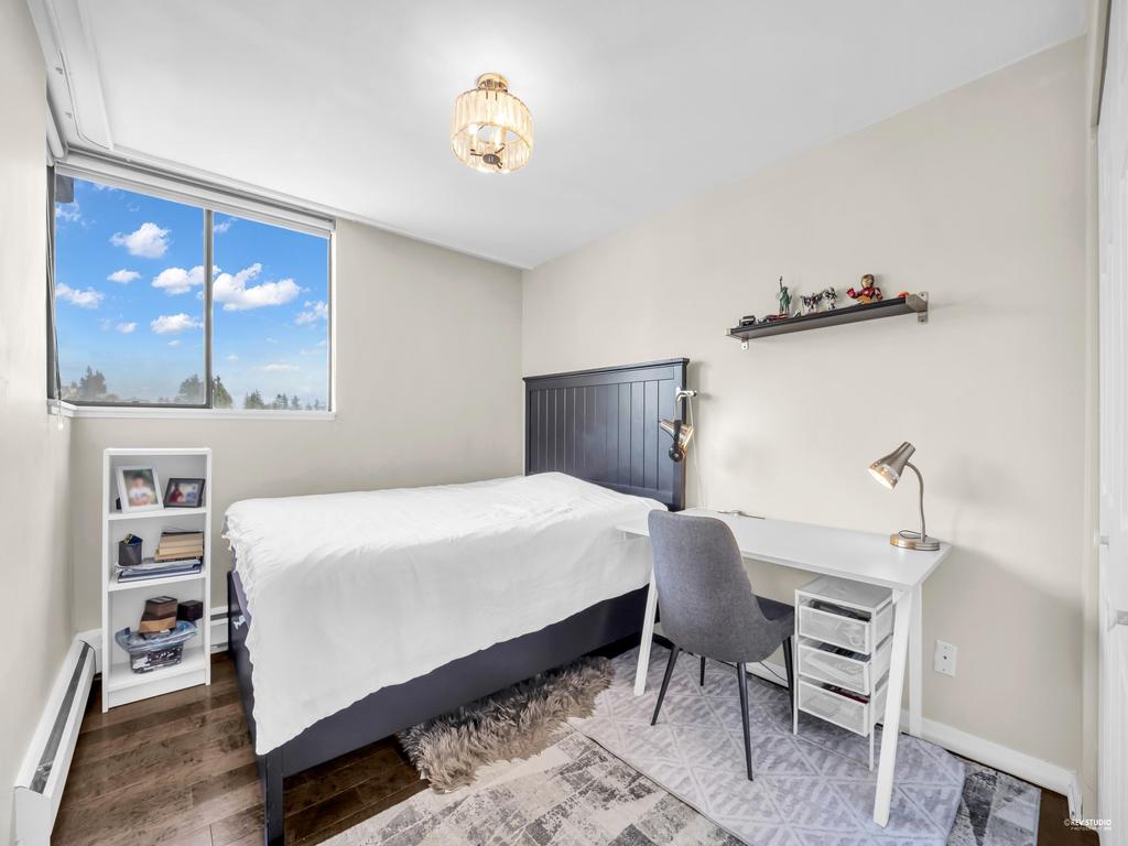 Listing Image for R3101029