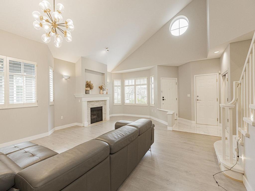 Listing Image for R3101045