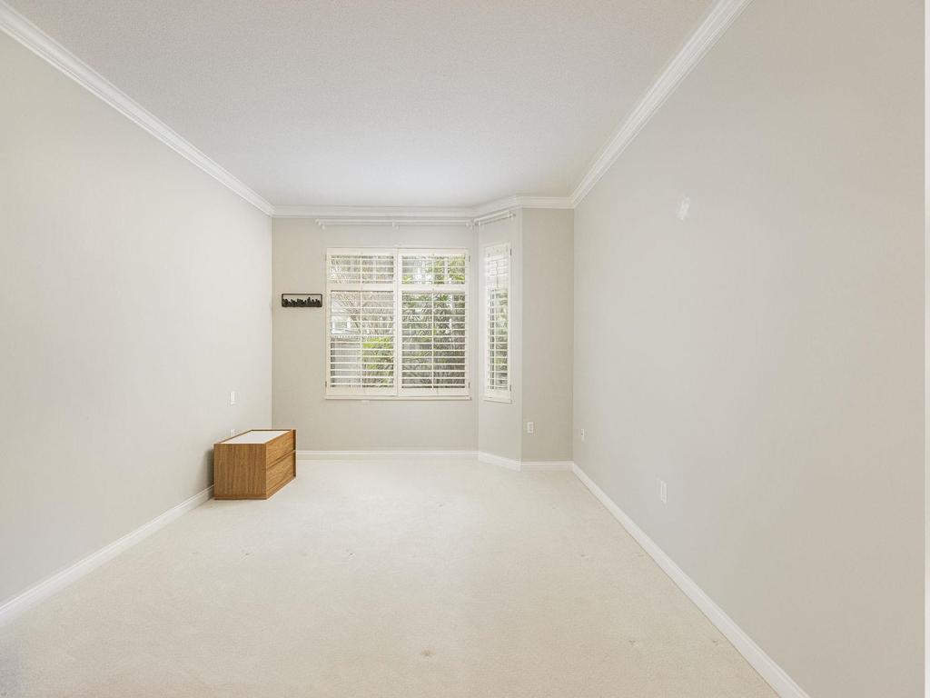 Listing Image for R3101045